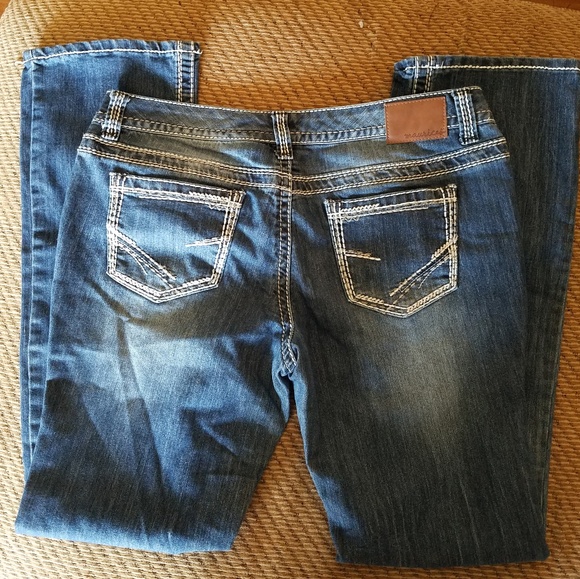 Maurices Jeans - Picture 2 of 2
